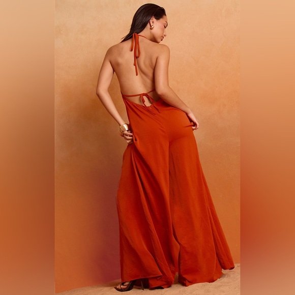PrettyLittleThing Rust Halter Jumpsuit - Picture 2 of 5